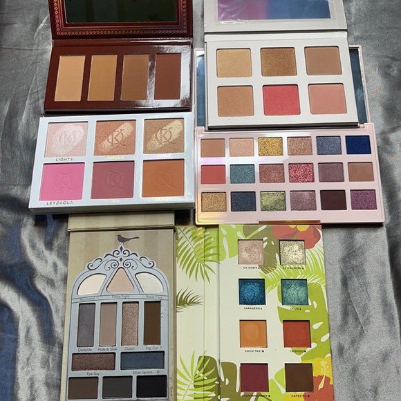 Makeup Palette lot